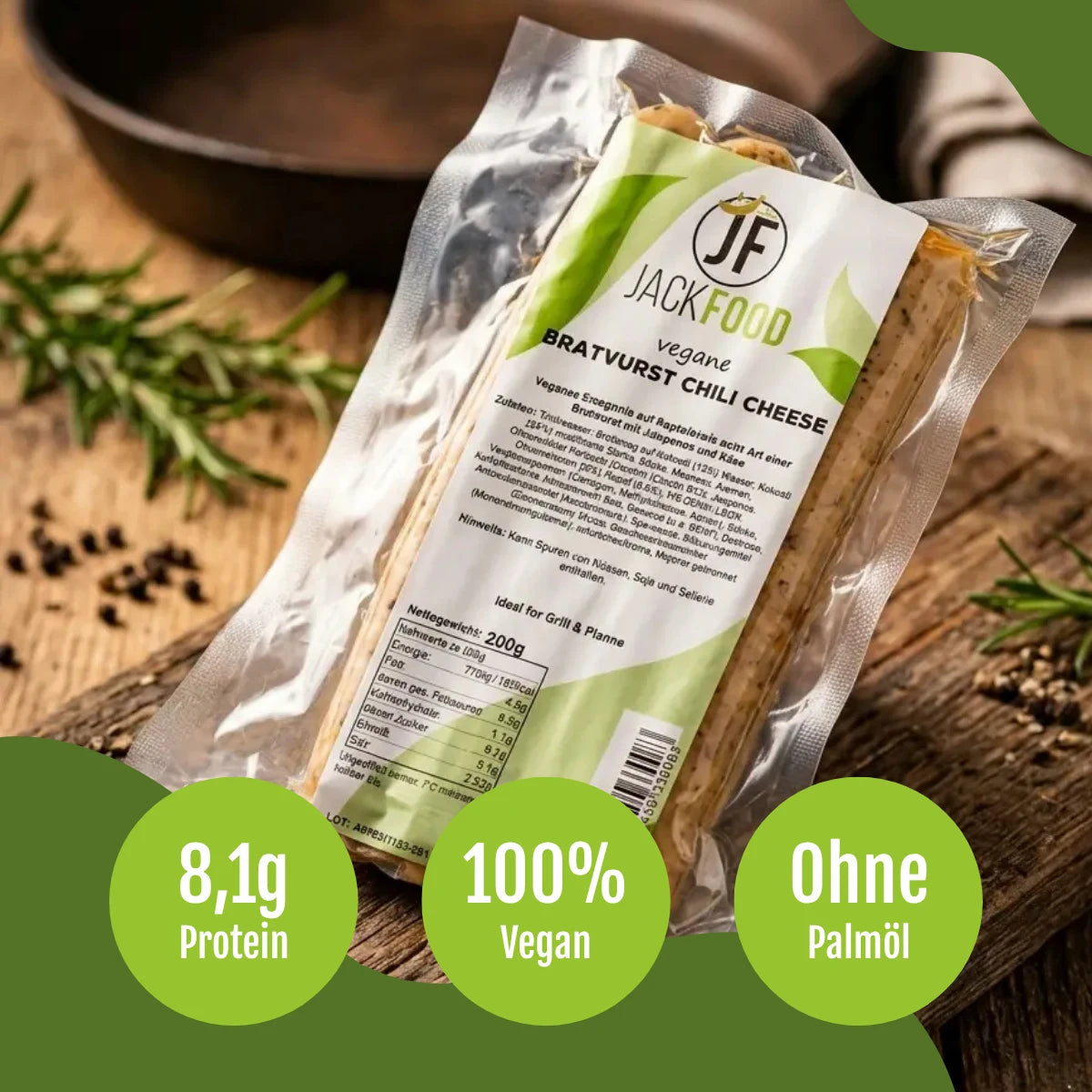 Die vegane Chili Cheese Bratwurst von JackFood im 4er Pack.