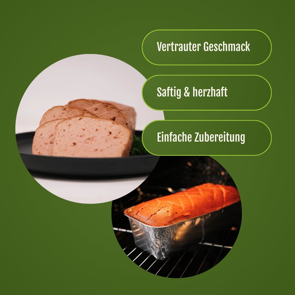 Der vegane Fleischkäse in einer Aluschale im Ofen und als aufgeschnitten auf einen schwarzen Teller.