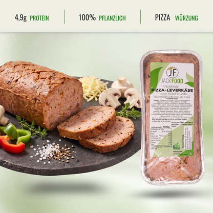 Im Headerbereich sind die Angaben zum Proteingehalt, 100% pflanzlich und einen usp Punkt. Im Bild ist auf der linken Seite das fertige vegane Pizza Leberkäs zum Aufbacken Produkt und auf der rechten Bildhälfte das Produkt in seiner Originalverpackung.