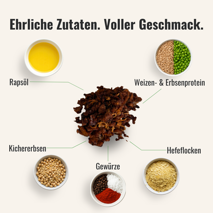 Eine Übersicht von Zutaten die im veganen Gyros sind, welches in der Mitte liegt, verwendet werden.